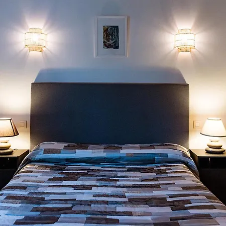 Bed & Breakfast Maison Florenia Caro (Pyrenees-Atlantiques)